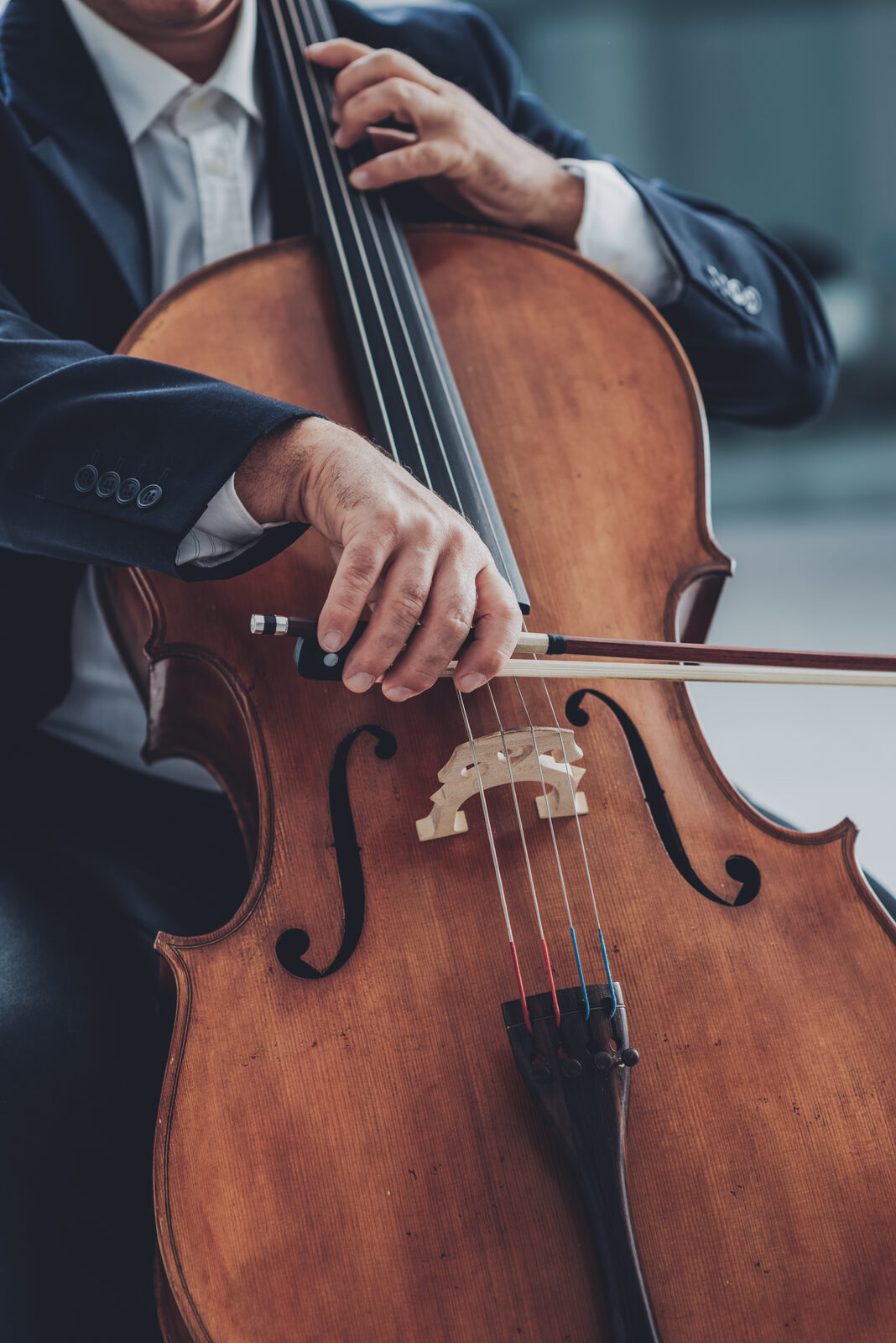 Professioneller Cellist